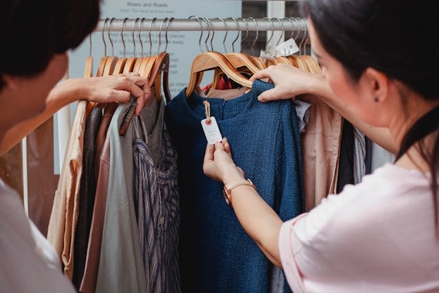 Mens Shorts Demand Favorability Forecast