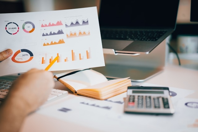 Fast Growing Search Trends by Industry